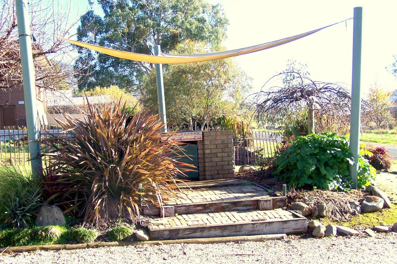 Bogong Moth Motel Mount Beauty Ngoại thất bức ảnh